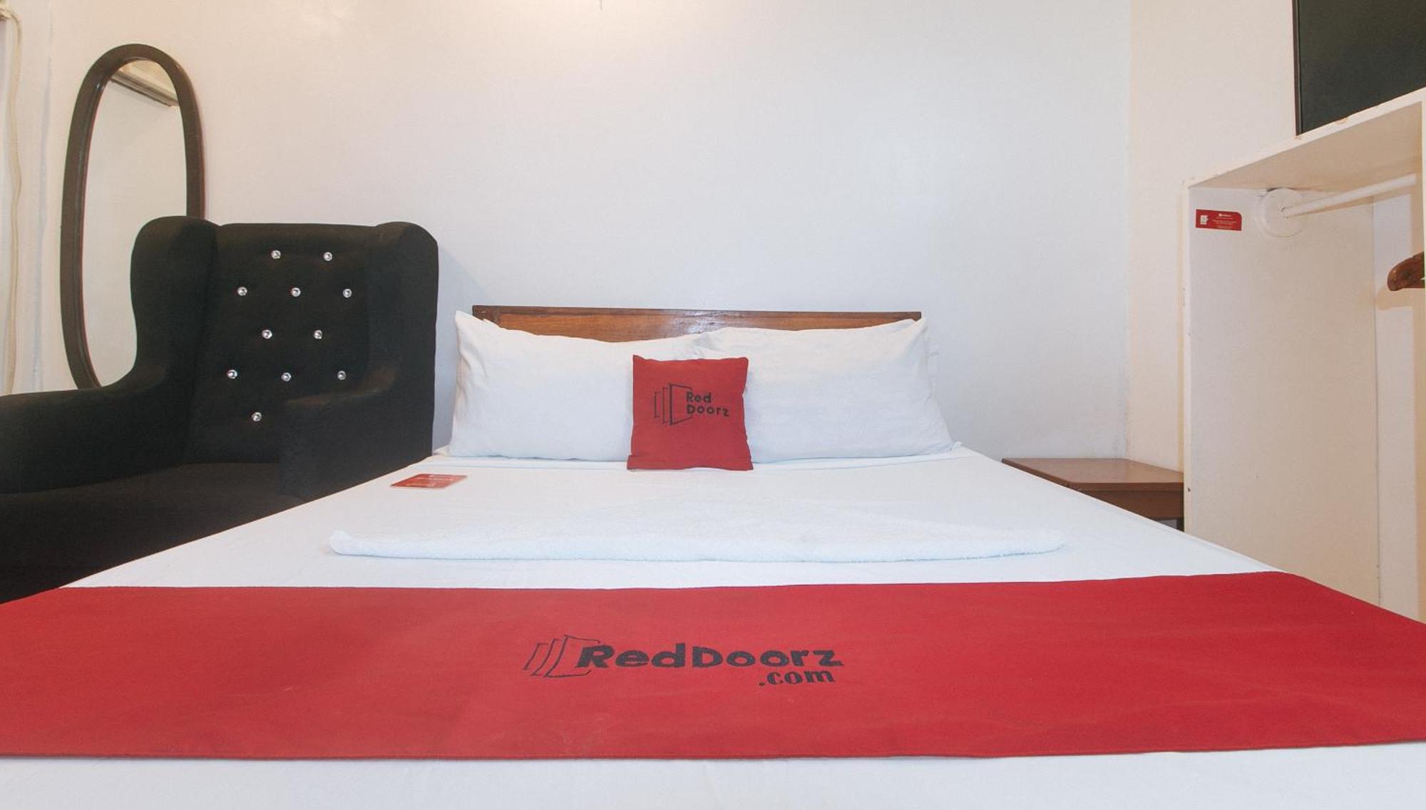 RedDoorz @ Lualhati Garden Cottage El Nido Palawan Esterno foto